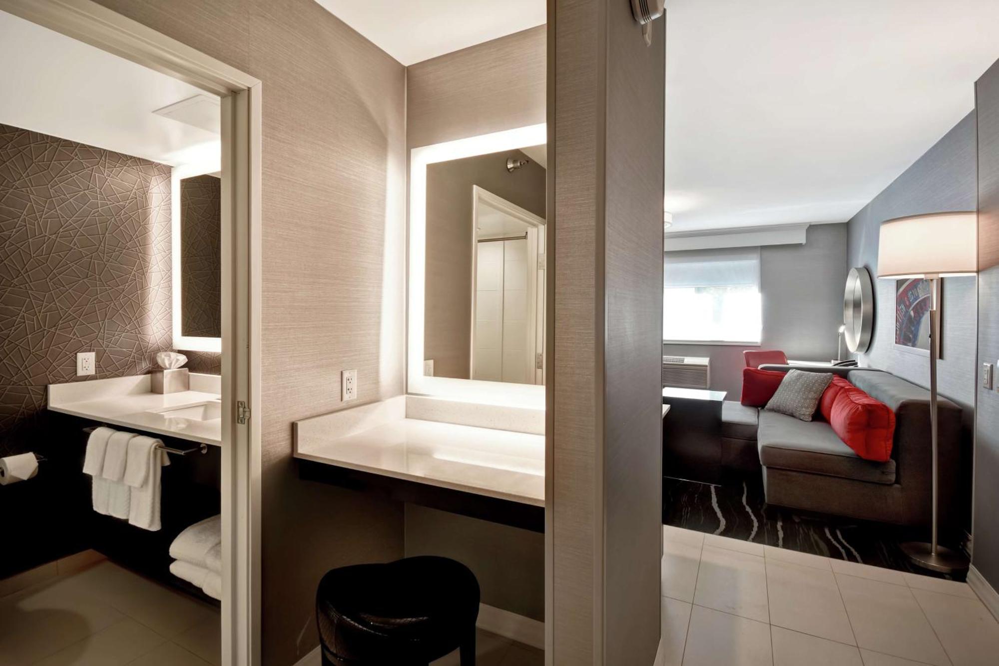 Doubletree By Hilton Deadwood At Cadillac Jack'S Экстерьер фото