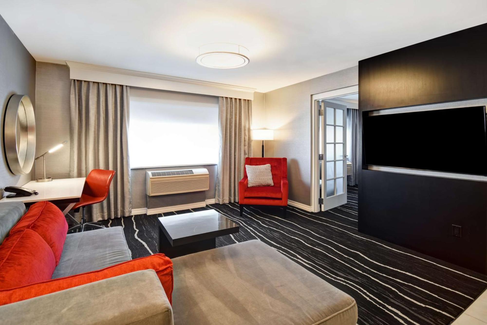 Doubletree By Hilton Deadwood At Cadillac Jack'S Экстерьер фото