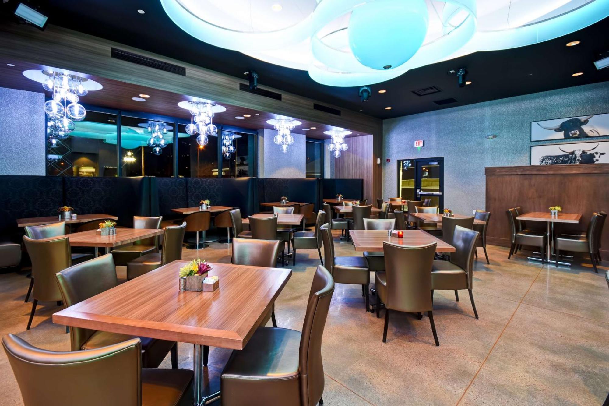 Doubletree By Hilton Deadwood At Cadillac Jack'S Экстерьер фото