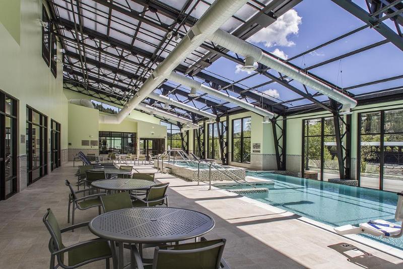 Doubletree By Hilton Deadwood At Cadillac Jack'S Экстерьер фото
