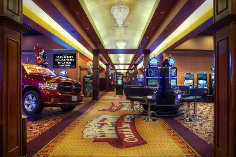 Doubletree By Hilton Deadwood At Cadillac Jack'S Экстерьер фото
